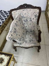 للبيع نص تخم مصري خمس مقاعد  يخبل تكمة مابي اي ضرر فقط القماش شوية مجك...