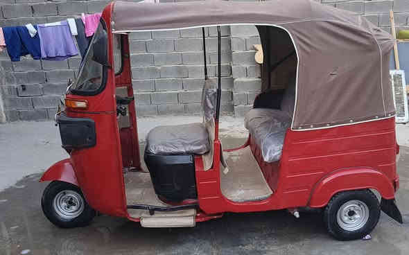 تكتك مديل 2017 مكينه 20 خير من الله
مصبوغه عام جماليه أوراق اصوليه التكتك كامله ما بيها أي نقص الشراي تعال واتساب *********** 
العلوان بغداد مدينة الصدر
