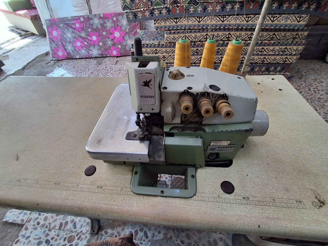 مكينة خياطه صناعيه ومكينه اوفر نظيفات شغالات السعر ع الخاص
الرقم ***********
