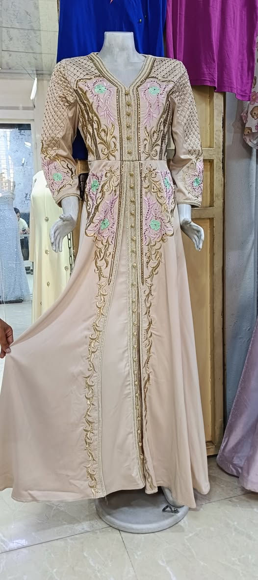 وصول وجبة جديدة 🙋 فستان 👗 نسائي ومحير 💃👗
فستان مناسبة قطع جديدة غير مستعمل 
يتوفر جميع الوان 🌈 والأحجام والموديلات 👉 
عنوان المجمع سوق الميثاق مجاور خياط البزاز قبل نهاية السوق للاستفسار وسهلا بزبائننا الكرام 🌹


**إذا كنت صاحب هذا الإعلان وتريد حذفه لأي سبب، رجاءا أرسل رسالة إلى الدعم الفني**