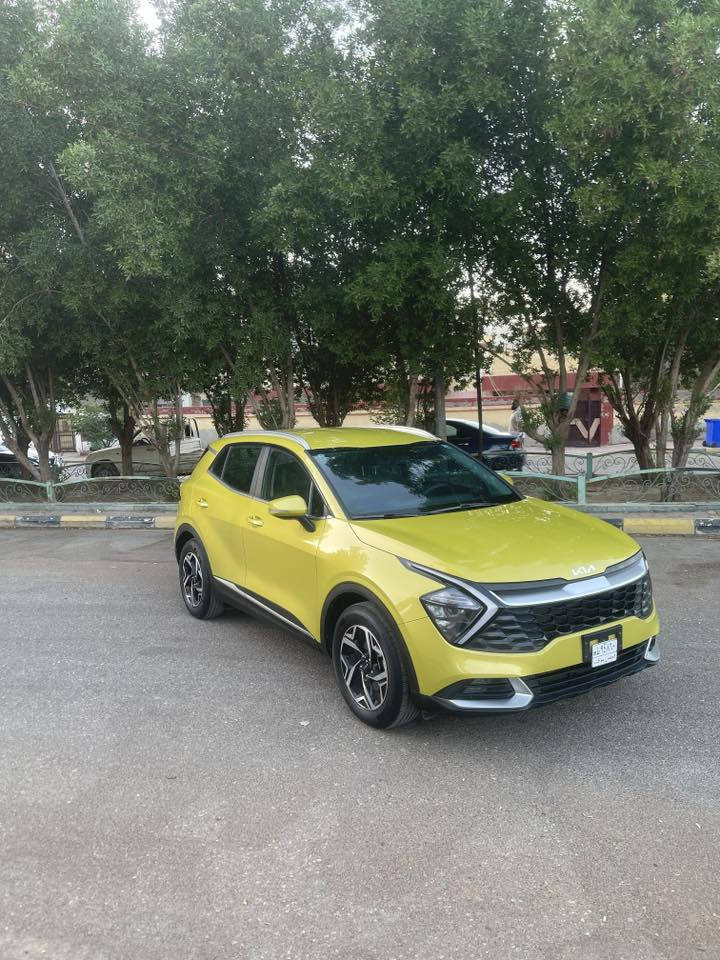 سلام عليكم  اللبيع اسبورتج مديل ٢٠٢٣
خليجية
  كفاله عام شرط الفحص عد. قطعتين صبغ رش تجميلي فقط لا فتح ولا تبديل  ولا ارباك 
سياره نص فول سايد بريك كهرباء 
حساس خلفي 
قطعتين تبريد 
مكينه ٢٠٠٠
لين زنون كشافات 
ماشيه 25 الف 
 
مكانه واسط 
بدون رقم 
 
 ***********
