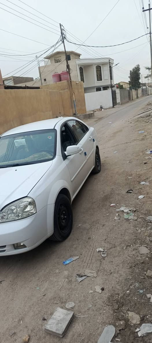 السلام عليكم اوبتره للبيع 2011ما ناقصها اي شي بيها دحجه خفيفه بلمدكر الوره للعلم السياره كير عادي سنويه 36السعر 70وبيها مجال ***********
