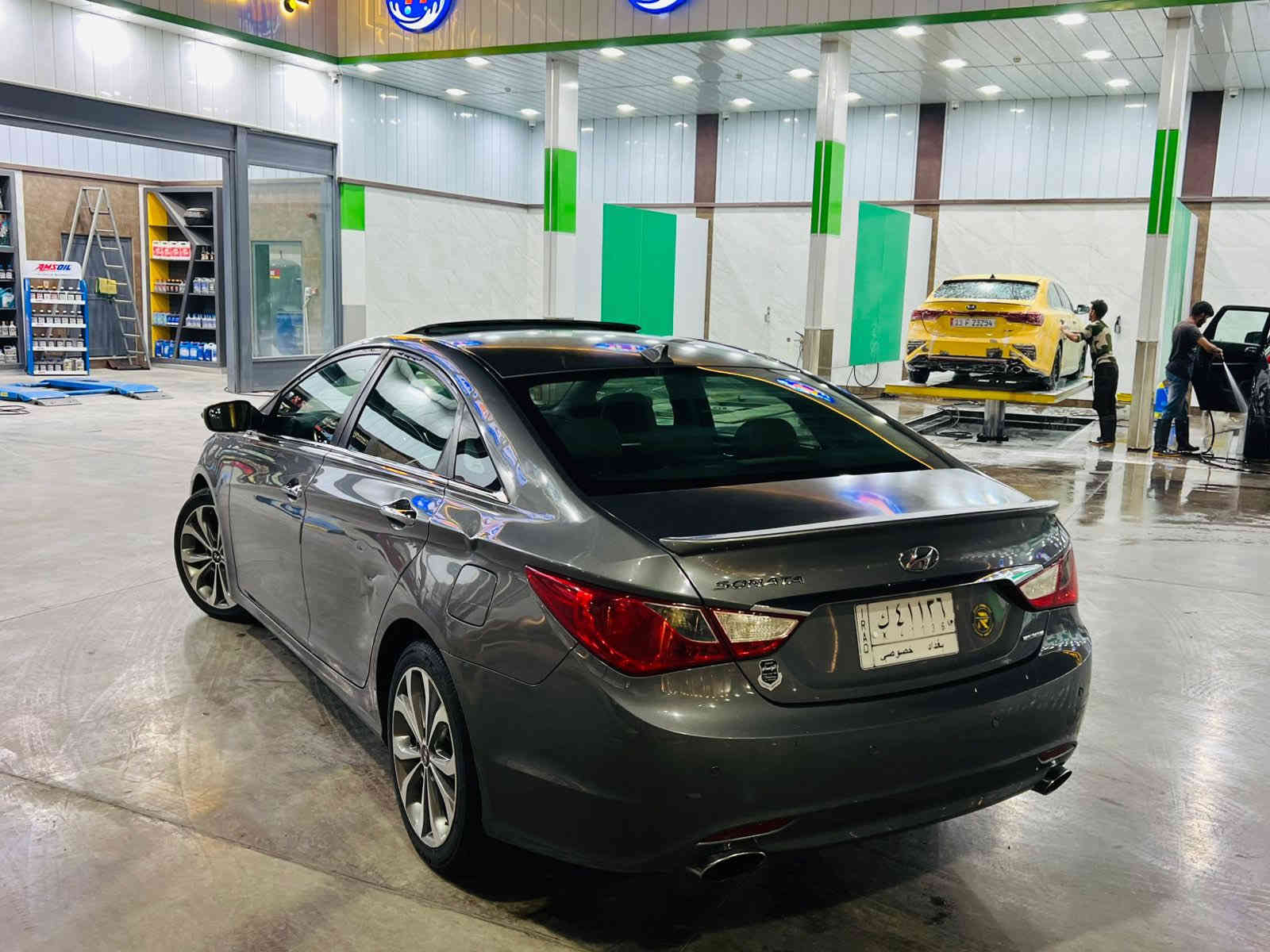 سلام عليكم
سوناتا 2013
فول لفول الاخير
حادث دعاميه و بنيد فقط
لغد شاصي مكفول
مكيته 2000 توربو 
عنوان شارع فلسطين
سعر 113 وبيه مجال لشراي الجاد 
رقم بغداد بسمي 
استفسار ***********
