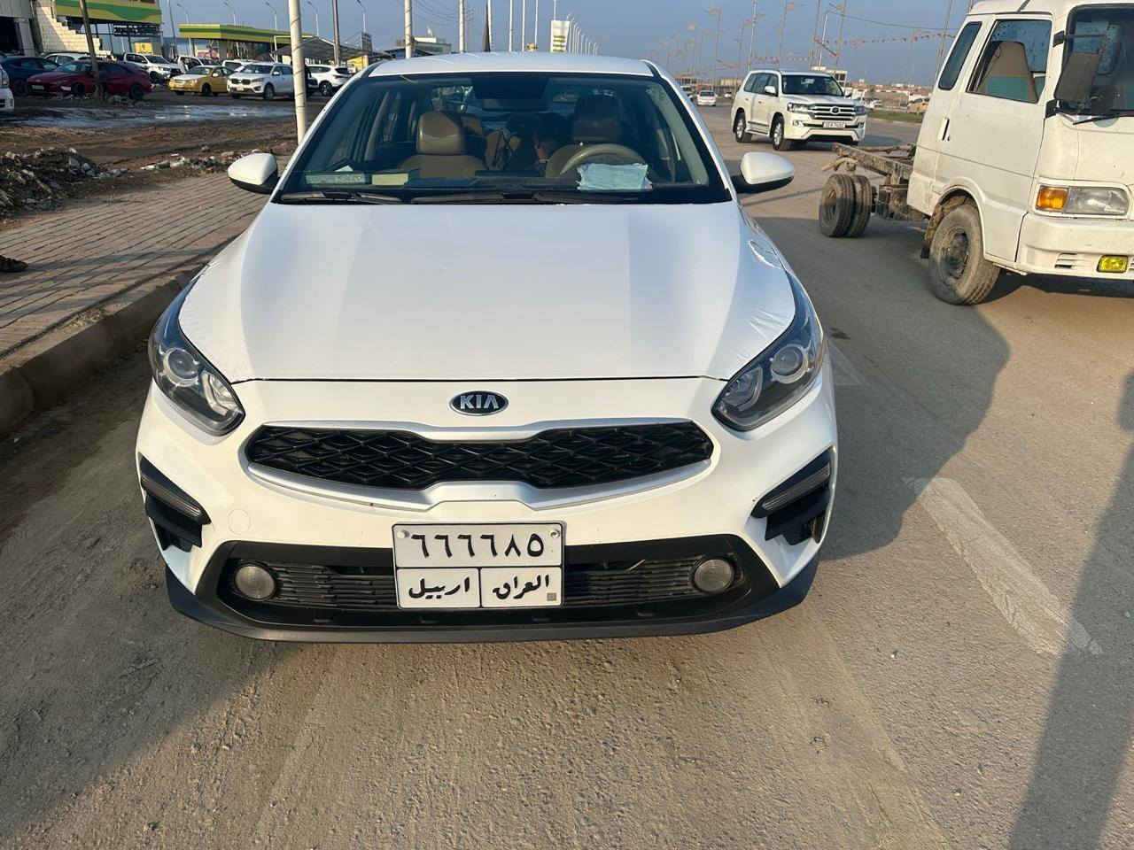 يالله من رخصت الادمن
سيراتو موديل2021

سيارة مكفوله ماعدة

بارد بالباب موضع

سنويه الشهر الخامس 2026تنفذ

ويل كب عادي

تخم تاير  جديد

تبريد ثلج

دشبول لونين

مكينه وكير مكفولات

تعهد تحويل

السعر 150$
مكاني واسط /الصويرة

تفاصيل اكثر اتصل ***********
