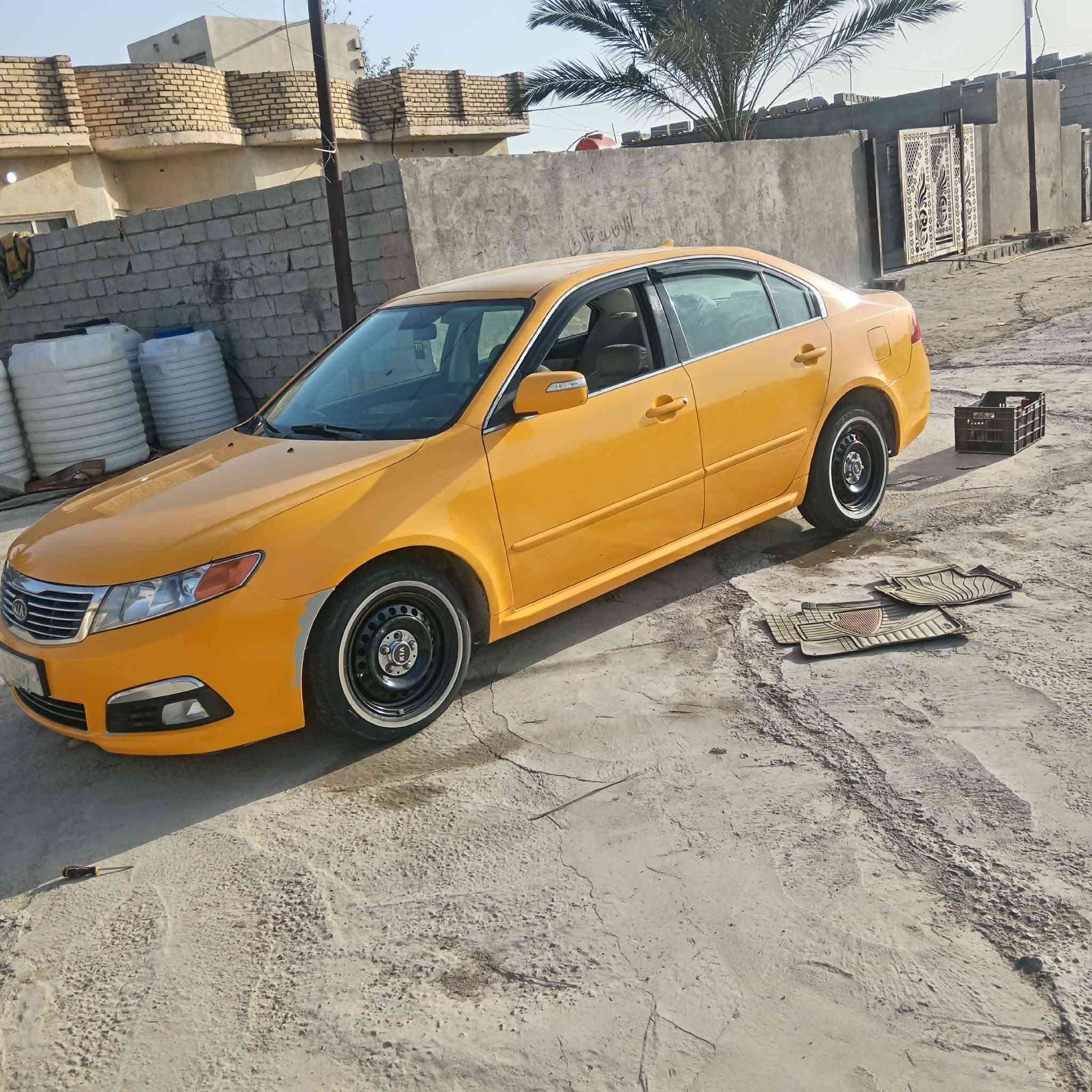 سلام عليكم اوبتيمه للبيع موديل ١٠ وارد أمريكي باب وجاملغ مكفوله عيب شرعي بسمنه تحويل مكينه حاويه ٢٤٠٠ كير ٥ نمر جاهزه السعر ٩٥ وبيه مجال مكان ناصريه سيد دخيل *********** نقص بس بوري تبريد
