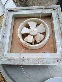 مفرقات حمامات متوفر  عدد ثنين جديد بعدهن ما مستخدمات تواصل واتساب 0780...