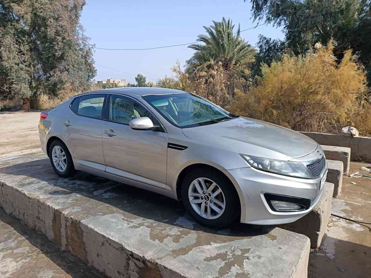 سلا عليكم كيا وبتيما أدوات أدوات كصه جنطه السياره غاز احله من الصوره موديل ١٤ كير مكينه وتخم تايرات كفاله رقم وسنويه شمالي طبق الأصل ***********
