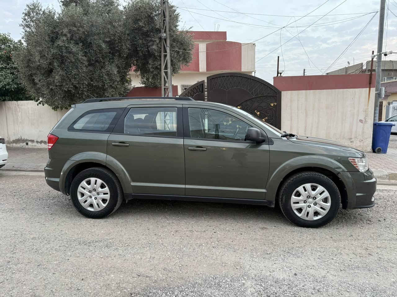 سلام عليكم دوج جورني موديل 2024بجم خلفي كبس  بدون ايرباك
ماشيه ٦٧ الف 

كير محرك بشرط

بيبان طرف سايق مبدلات 

مصبوغ

السعر ١١٠ ورقه 

ارقام السنويه كلها جديد


**إذا كنت صاحب هذا الإعلان وتريد حذفه لأي سبب، رجاءا أرسل رسالة إلى الدعم الفني**