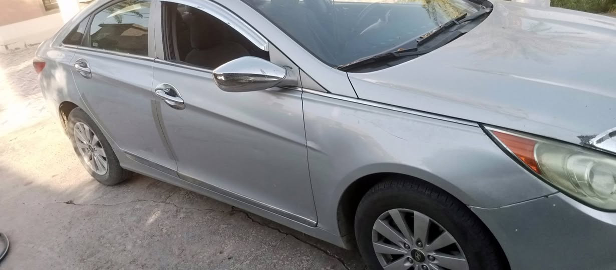 السلام وعليكم سياره سوناتا موديل 11ديالى شهربان تقاطع الوجهيه *********** مكلف بل نشر
