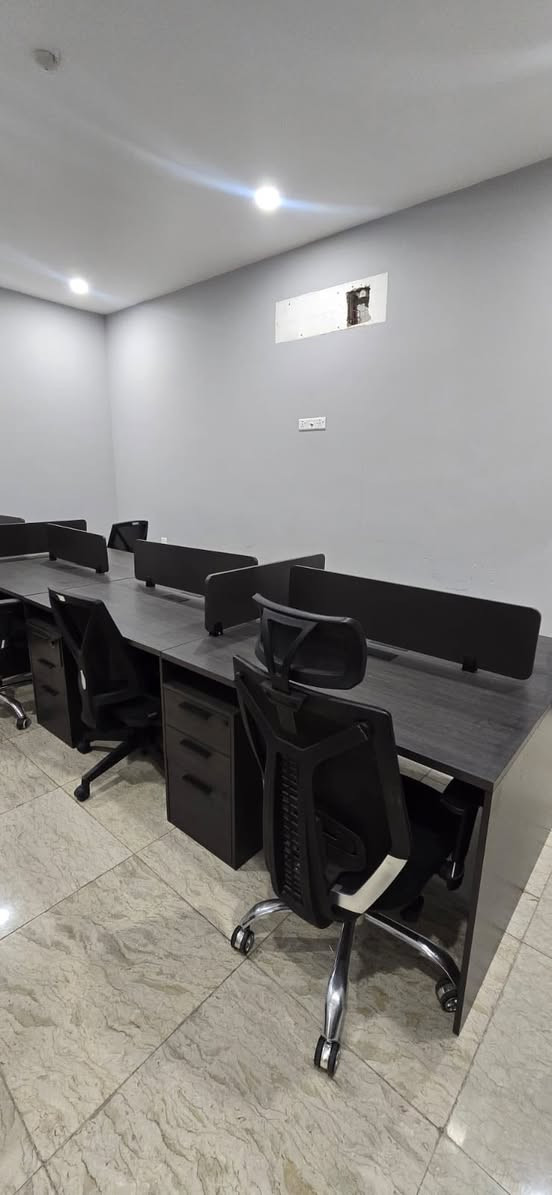 سكشنات للموظفين عدد 8 ماركة vana كل سكشن يحتوي على جرار عدد 3
مساحة السكشن :
الطول 480cm
العرض 120cm
الارتفاع 75cm
بالامكان فصله وتحويله الى جزئين 4 كل جزء

0771 866 8877

العنوان / بغداد القادسيه
