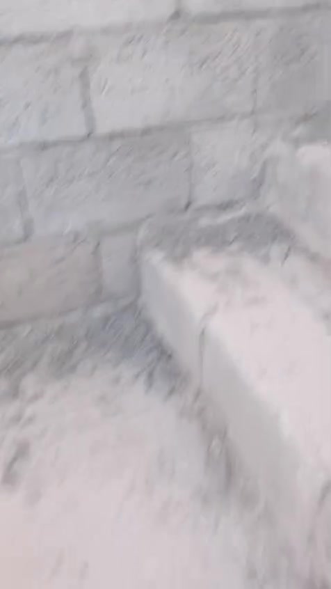 سلام عليكم بيت مساحه ١٢٥ متر كاشي وسقف ثانوي سقف صب وبي حديقه جوة مكان فيلق فلكت كاوه خلف مولدة جاسم اي تفاصيل اكثر متواجد ماسنجر واتس (مو مكتب ولا مندوبه اني صاحب البيت) ***********
