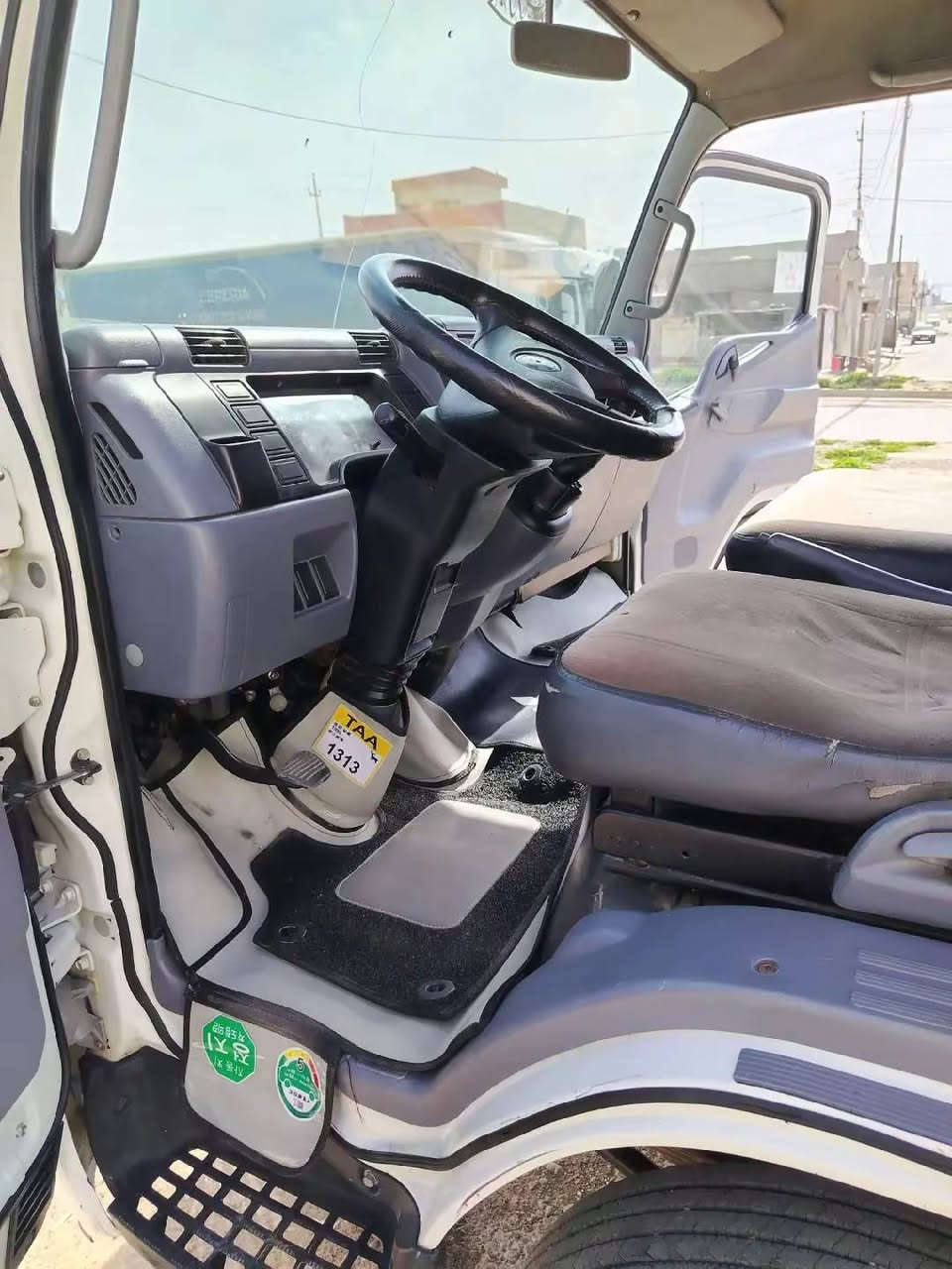 كنتر موديل 2015 مكفول كفاله عامه مكينه كير اكسل شرط تخم تاير جديد 5''17 بدون صبغ بدون 
رقم أربيل سنويه جديد (2030) شرط ثاني يوم تحويل عنوان أربيل سعر ٢٢٥ مجال قليل رقم موبايلي *********** موجود وتساب فايبر
