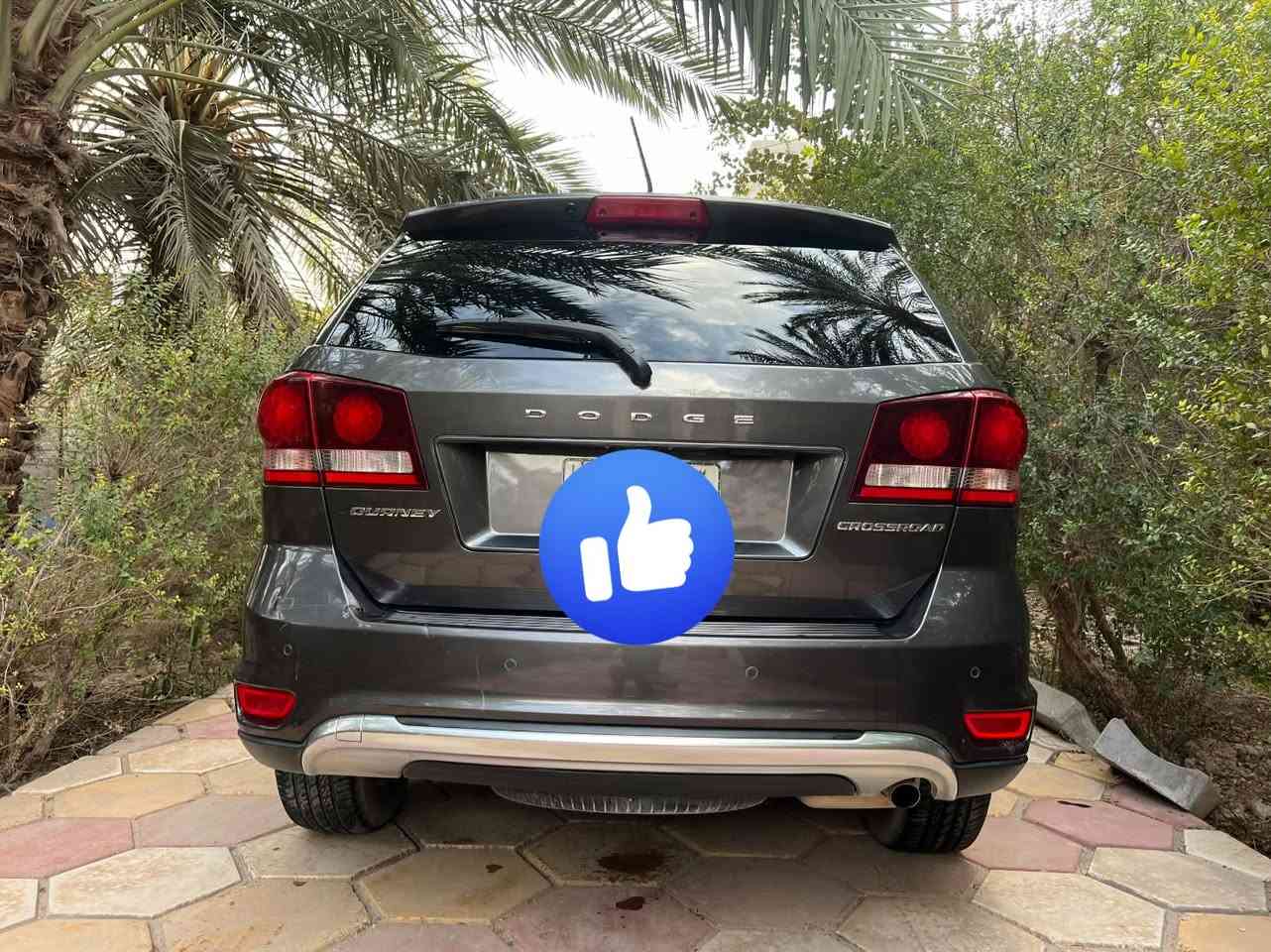 جورني 2020
بصرة بسمي 
فول مواصفات كروز 
4 سلندر 
3 قطع تبريد 
ماشيه 77 ميل
مكينة 2400 كير ومحرك مكفولات 
الحادث جاملغ وبنيد 
تخم تاير جديد .حدادة جديده 
***********
