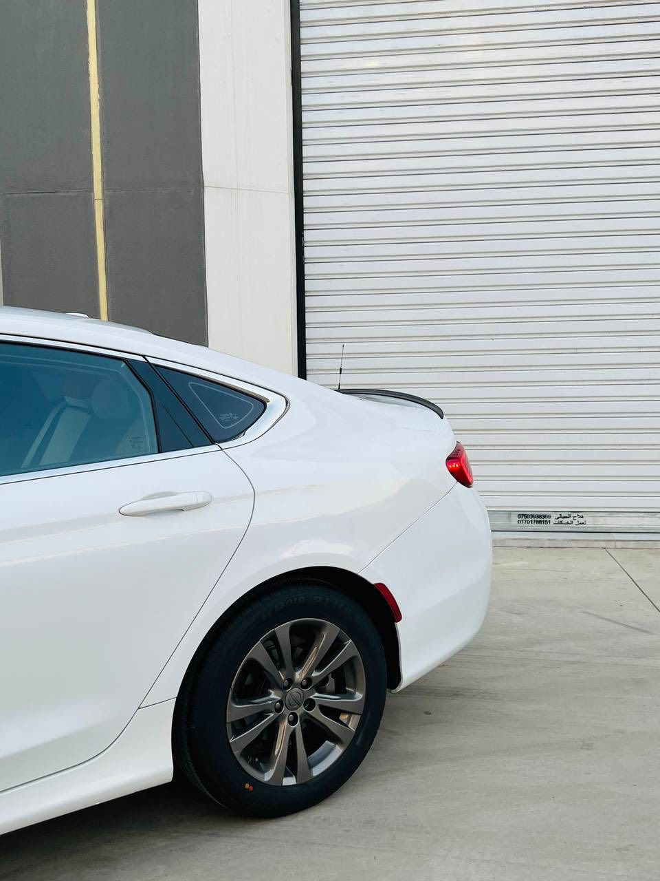 سلام عليكم      للبيع
C200 
موديل 2015  
ضرر قطعتين و نص بدون دواخل و
بدون شواصي 
سياره ماشية 127 فقط 
مكينا 2400 المرغوب ( شرط لا صرف ولا نفخ )
كير ماوس 9 نمر ✈️ ( شرط )
سايد بريك كهربائي 
طخم امامي خلفي 
كلو جديد 🆕 
طخم تايرات بل نايلون 
تبريد ثلج ❄️ 
لايت زينون اصلي 
بصمة تشغيل 
بصمة بل ابواب 
مسويلها ادامه قبل اسبوع سياره جهازه ما تصرف عليها ربع مكان سياره موصل حي تأميم فرع المحطة مكتب الاسطورة تفاصيل اكثر الاتصال 👈 ***********
