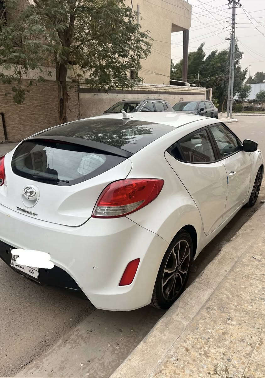 هيونداي فولستر
2015 وارد امريكي ضربتها شوية من الجنطة والجاملغ الخلفي بدون ايرباك مكينة 1600gdi مامفتوحه بعدها بحاله الوكالة 

كير دبل كلج مبدل عينه 

تحكمات استيرن شفتات تغير النمرة 

كامره خلفيه 

تبريد ثلج 

صدر امامي خلفي جديد 

تايرات جدد
ماشية 84  

السياره مناقصها شي خير من الله معمره على ايدي من امريكا لحد هسه

السعر 82$ .
***********
