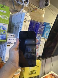 14 برو ماكس شرق اوسط جهاز كلش نضيف فقط شاصي بي خدوش خفيفه كلش مال كفر ...