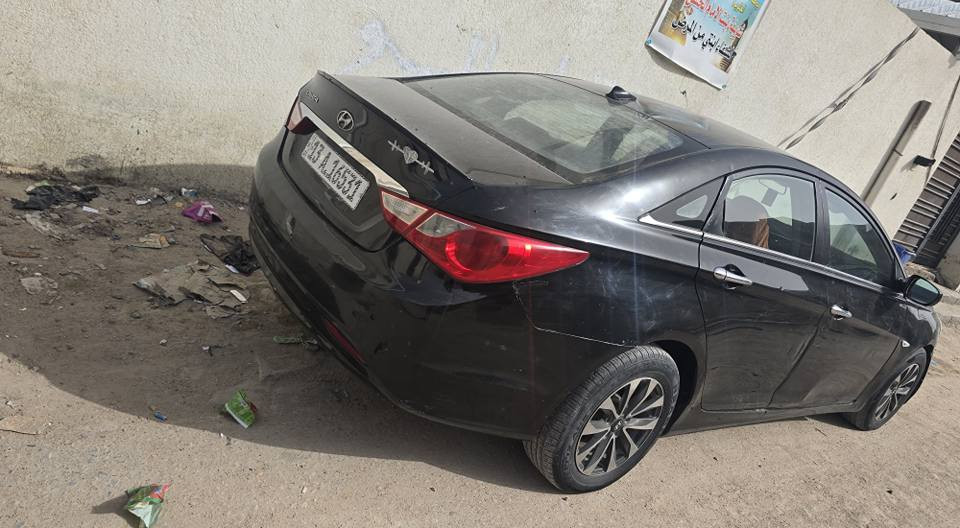 البيع هونداي سوناتا موديل  2011 وارد كوري محرك 200دوش رقم نكليزي سنويه بأسمي الكل يعرف الكوري ماينكفل من الصبغ بيها بارد قليل بجاملغ الخافي جاهزه السياره محرك كير حداده تبريد تدفأه طخم تاير جديده لايت زنون تبريد خلفي شاشه تاب كامره ويل كب السعر 93 بدون مراوس ابيع فقط العنوان البصره حمدان *********** البصرة, العراق
