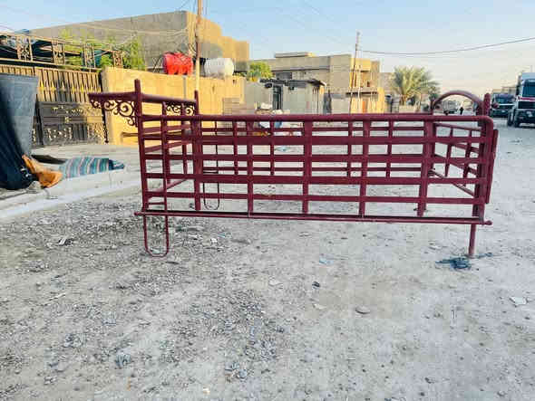 سلام عليكم محجر جديد مال نثيه جاهز سعر ٣٥٠ وبي مجال مكان الفضيليه ***********
