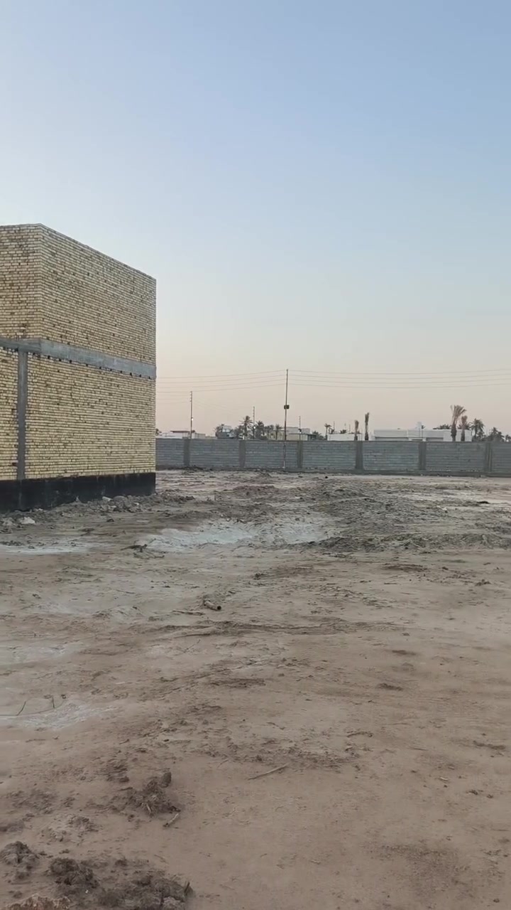 قطعة طابو صرف أسهم تحويل مباشر للتسجيل العقاري الواجهة 10 النزال 25 وكما موضح بالفيديو على 4 شوارع
السلام عليكم
قطعة طابو صرف أسهم تحويل مباشر للتسجيل العقاري الواجهة 10 النزال 25 وكما موضح بالفيديو على 4 شوارع 
كل شارع 10 متر كافة الخدمات من ماء وكهرباء 
العنوان ناصرية _ السفينة _ قرب مدرسة الواثق الجديدة 
السعر 36 قابل للنقاش 
للاستفسار مراسلة الصفحة أو الاتصال على الرقم 
***********
