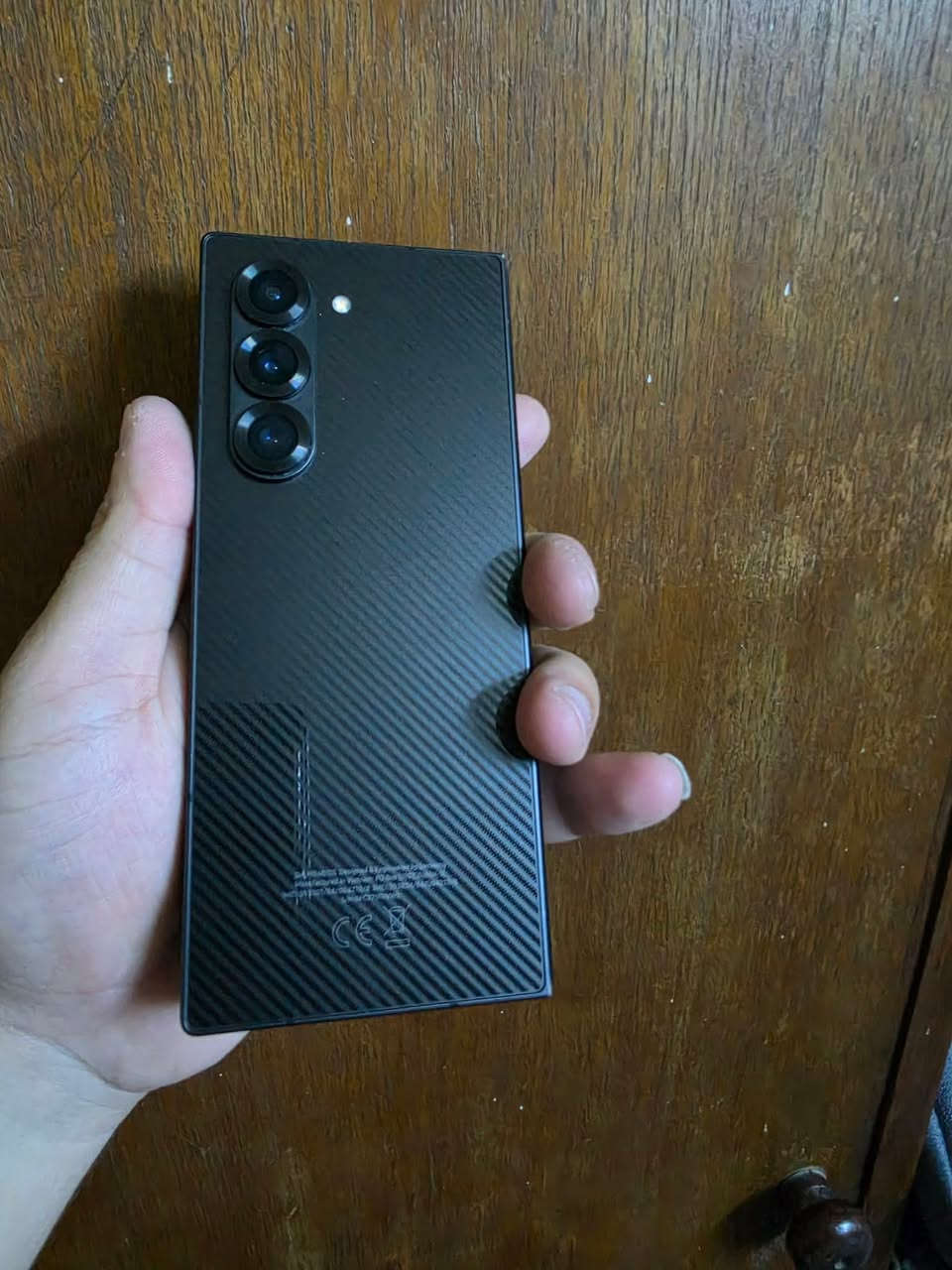 للبيع Fold6 📱
النسخه الخاصه 🫡مو العاديه📵
اللون Crafted Black 🖤
الذاكره العملاقه 512/Ram 12 ✅️
ضمان وكاله عين الفهد مع كارت ضمان كسر الشاشه 📲
النظافه 9️⃣8️⃣✔️
فقط شخوط كلش بسيطه بالشاصي والصور كدامك 
السعر مليون و 125 وبيه مجال بسيط حك الجيه 
العنوان بغداد 
تفاصيل أكثر التواصل ع الرقم
***********
