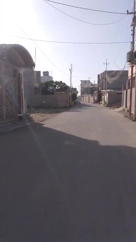 تعلن مكاتب الخيّام للعقار، عن توفر دار سكني للبيع..
المكان، الرمادي /الصوفية /قرب مطعم القصر الأبيض، الفرع المجاور لمعرض اثاث الأنبار.
*المساحة الكلية للدار 225م
*(الوجه ١٥ والنزال ١٥)
عرض الشارع ٨ متر
جنس العقار طابو زراعي سند ٢٥ تحويل مباشر
*#البناء #بلوك #مجوّف
يتكون من استقبال وصالة ومطبخ وغرفتين نوم وصحيات وكراج وصحيات خارجية. 
#السعر ١٢٥ مليون مع الاثاث قابل للتفاوض.
للاستفسار اكثر مراجعة عقارات الخيّام، الفرع الأول شارع 40 قرب باب الخشب والفرع الثاني خلف مدينة العاب السندباد او الاتصال على الرقم *********** يتوفر واتساب
#اهلاً #وسهلاً #بكم
