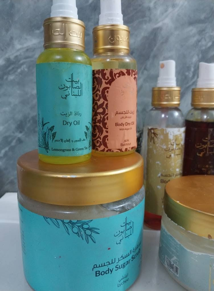 مجموعة منتجات من بيت صابون اللبناني 
مواد طبيعية أصلية جديد ومستخدم
توصيل ٤


**إذا كنت صاحب هذا الإعلان وتريد حذفه لأي سبب، رجاءا أرسل رسالة إلى الدعم الفني**