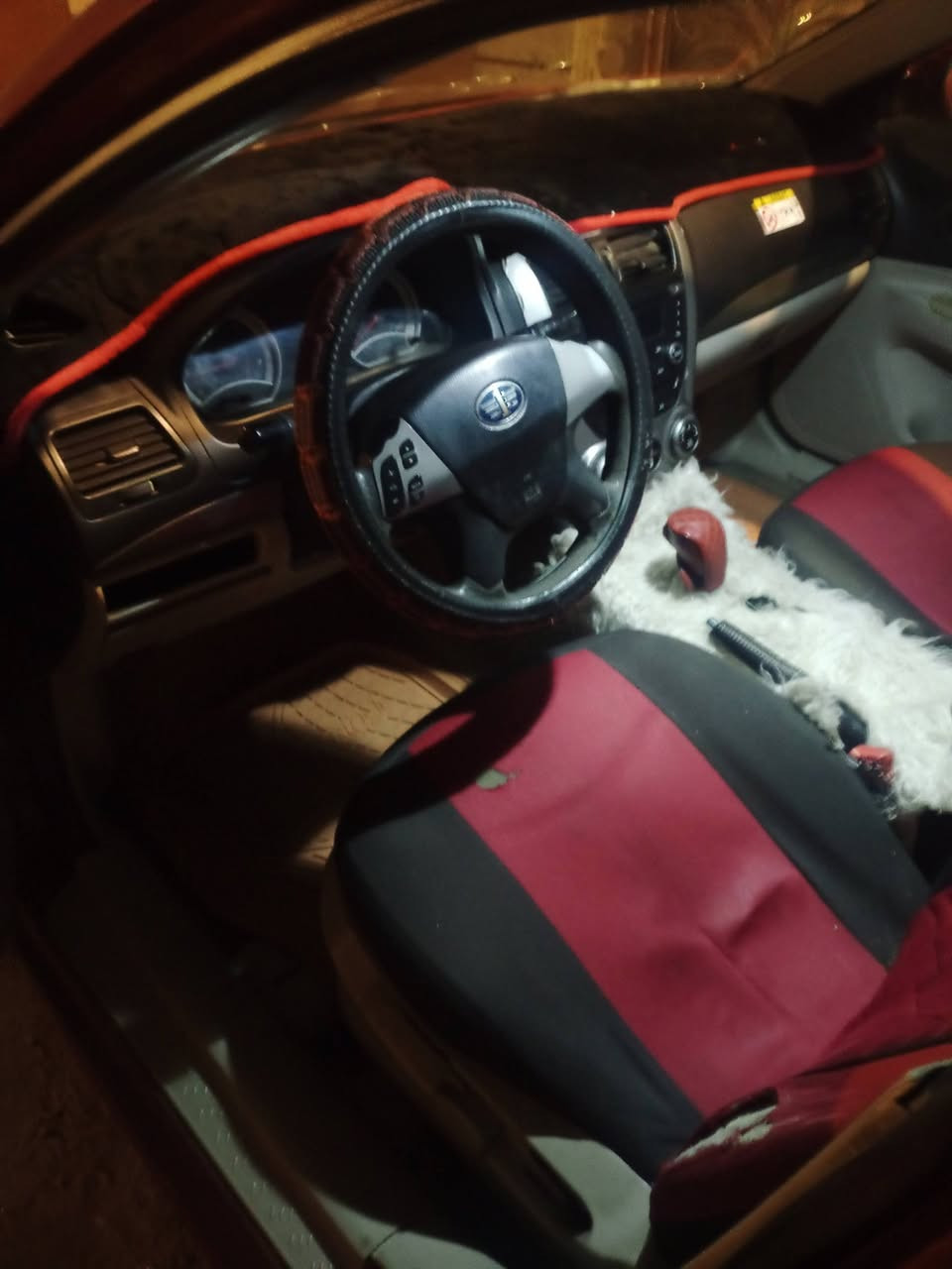 فاوB50للبيع موديل 2013
سياره كفاله بدون ضربه بيهه رشات صبق 
وخياسات عليل بلبيبان وجاملق ليسره مكينه
بلاد الف وست ميه لعنوان بصره ابو لخصيب
***********
