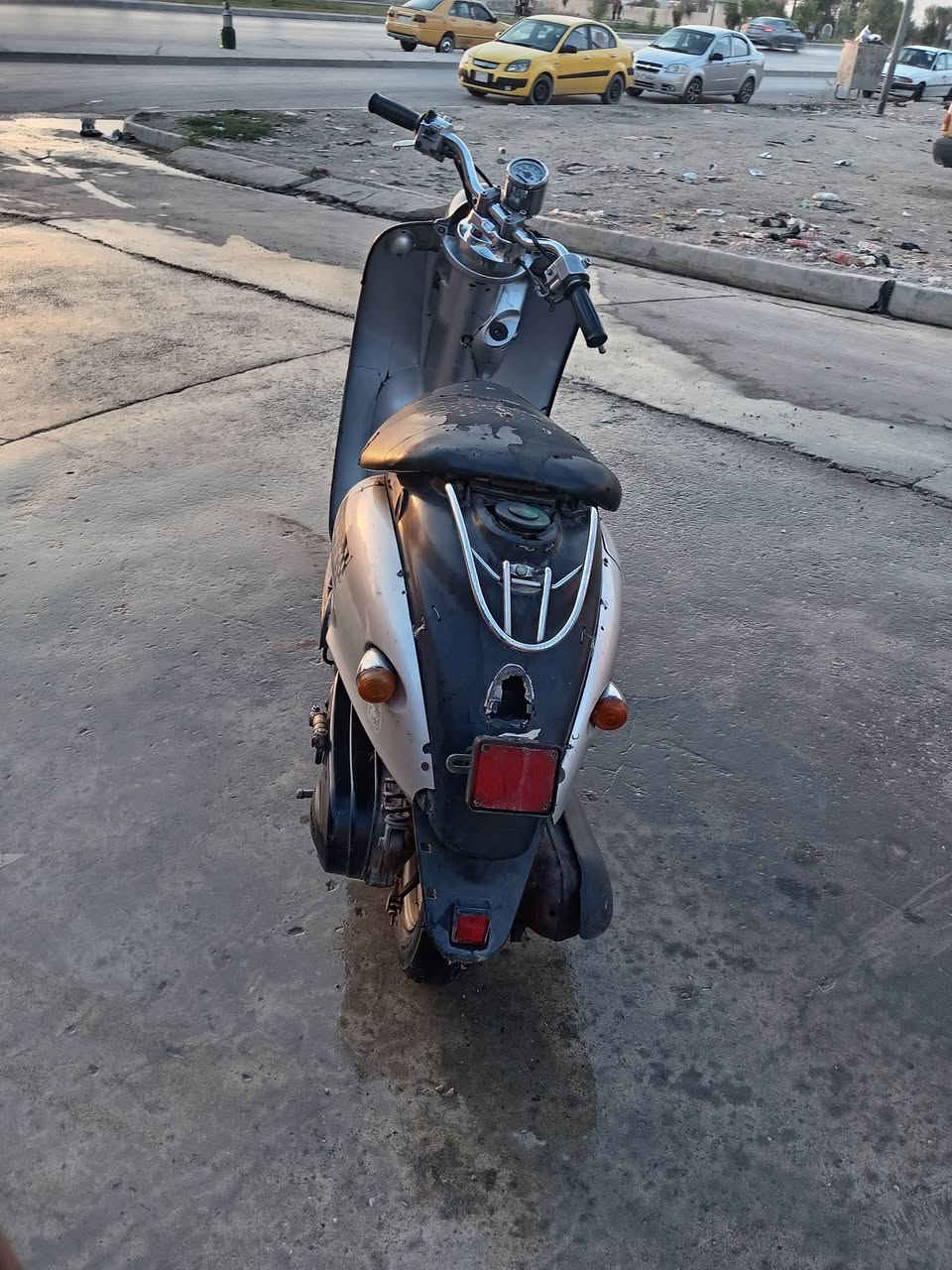 السلام عليكم مطار للبيع سلف وايرمانيه كلها شغاله محرك شغال السعر 150 وبي مجال  الاتصال على رقم الهاتف ***********
