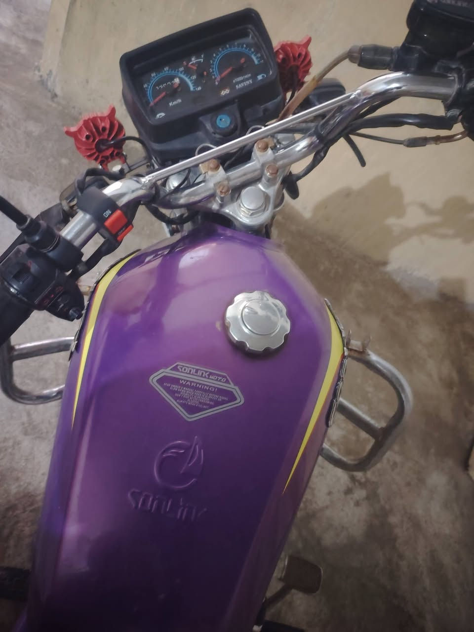 دراجه للبيع محرك 200 موديل 23 نواعيه سفيان مكان مندلي راقم ***********
