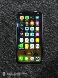 آيفون ١١ • ١٢٨ • شاشة مبدلة اصلية