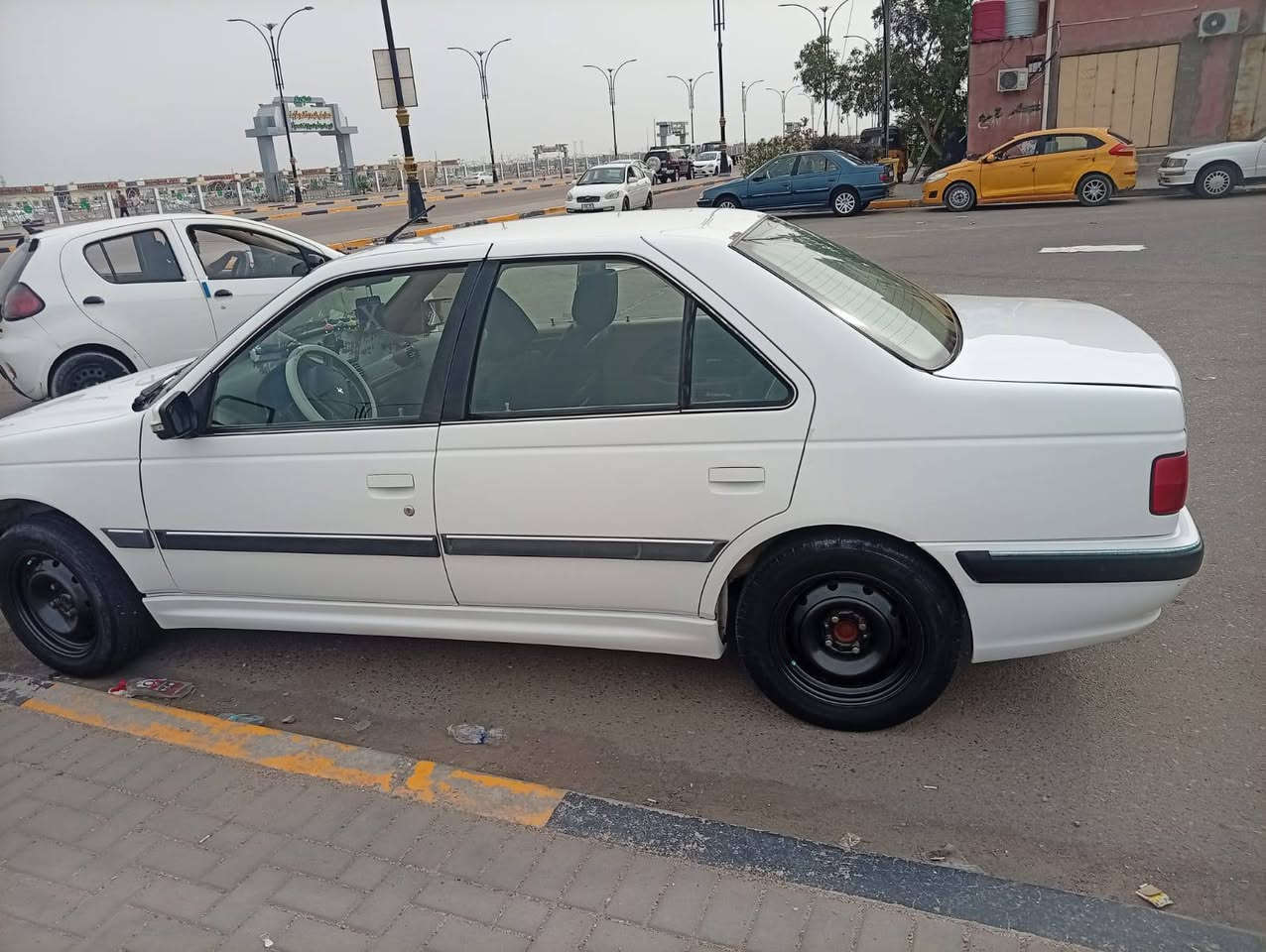 موديل 22سياره كفاله كير ومحرك وبدي تبريد شغال رقم بصره عنوان بصره جبيله قرب نادي البحري ***********
