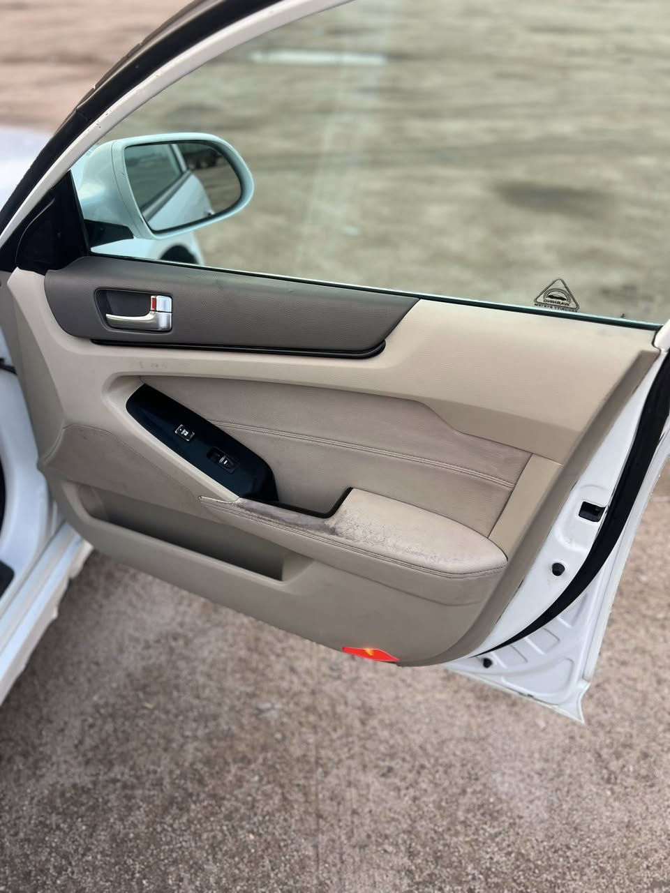 السعر 104 🌹

كيه كادنزا  2011  خليجي كفااله عامه فووول 

رقم أربيل إنكليزي تحويل او وكالة حاضر

مكفوله من الصبغ والفتح والتبديل
كفاله عامه 
شرط تفحص سونار وين ميعجبك
 
فول مواصفات 1ع1 

بصمه أبواب وتشغيل 
بنوراما
برده خلفيه 
كشنات جلد +كهرباء 
مري قلاب عند الرجوع
كامره خلفيه 
زراك لايت
داخل بيجي
وبيه بعد هواي مواصفات 

مكينه 6سلندر مكفوله 

محرك وكير وحداديه مكفولات 
تخم تاير جديد 

جاهزه وما بيه اي نقص 
وبلعافيه ع الياخذها🌹

السعر 104 🌹

***********
مكاني النجف
