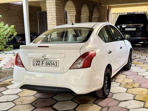 السلام عليكم صني هندي موديل 21 عداد 108 كيلو  تفاصيله موضحه بل سونار سياره كامله من كلشي 
مكان السياره بغداد كراده رايده ب115 وبيه مجال 
رقم ***********
