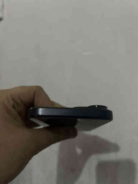 سلام عليكم
15 عادي دبل خط
128
90🔋
Cycle 474
مكفول وتر بروف
دبل خط 
لون اسود طافي
ملحقات ضايعه
سعر ٦٤٥ بي مجال بسيط جدا
مكان ديوانيه
***********
