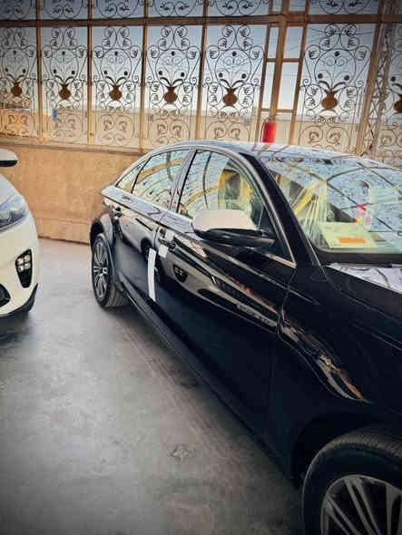 السلام عليكم اودي ٢٠١٢  v6 تيربو مفولة واحد على واحد بيهة جامغ الايسر فقط باقي كفالة السعر ١١٠$  بغداد جسرديالى
***********
