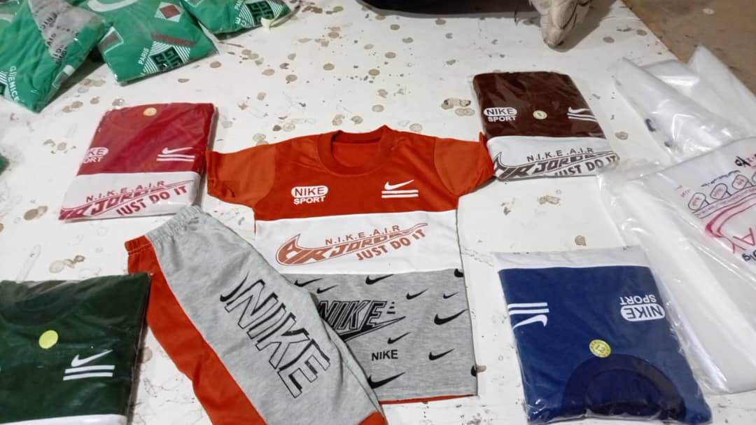 شروووووةبسعر 🔥🔥🔥🔥🔥بجامة  ولادي قطن توفليس وطني قطعة دهب 😍😍
المقاس وسط 
السعر


**إذا كنت صاحب هذا الإعلان وتريد حذفه لأي سبب، رجاءا أرسل رسالة إلى الدعم الفني**