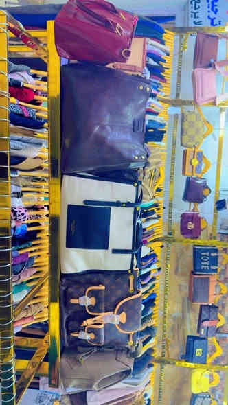 يا الله تعلن محلات محمد الزعيم عن كسر بضاعه جديده نسائي أطفال شي ان  باله خليجي يوم الجمعه المصادف 2025/12/12الساعه 8:00صباحا كلشي متوفر فستان دراعه  صايه عبايه كوت ركود  ستره جنطه بوت احذيه كل ما يخص النسائيه وطفل جمله مفرد
العنوان المحموديه خلف صحه الطلاب محلات محمد الزعيم شارع علوه الخضاره 
رقم التلفون:***********
انستا:zzaamm117
