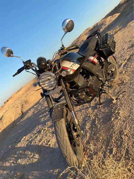 دراجه لايتي اسود 
محرك 200 
رقم وسنويه باسمي مداور ثاني يوم 
دراجه أخذته زيرو 
مشت عندي 2000 كم 
السعر 2350000
الاستفسار 
مكاني كربلاء
 
*********** كربلاء
