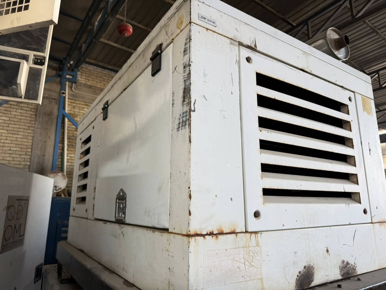 🔷نوع المحرك: لستر بتر انكليزي 🇬🇧
🔷القدره:11 kva
🔷المحرك:2 بستم 
🔷كاتم
🔷شغال ‎%‎100
🔷رقم الهاتف:***********
🔷العنوان:النجف الاشرف حي الامير
