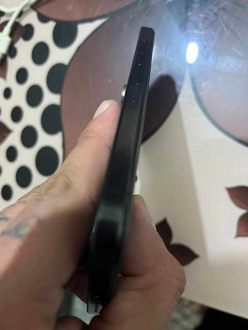 ايفون 15 برو ماكس عربي شرق اوسط ذاكره 256 لون المرغوب اسود امبدل شاشه وبطاريه اصليات البطاريه تقره 100 ولشاشه 3 خيارات يوجد توصيل لكل العراق عنواني بغداد بلديات تريد تجي هله بيك تاخذه من باب البيت السعر 750 وبي مجال الاستفسار ***********
