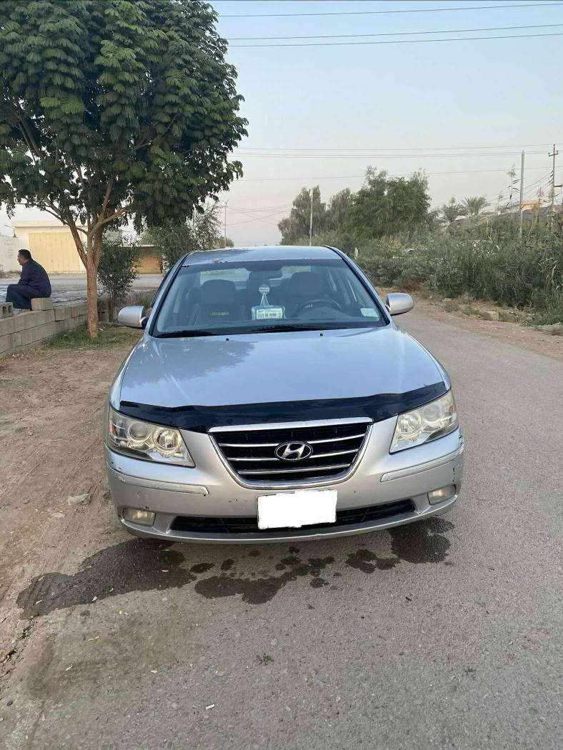 سلام عليكم سوناتا 2010 وارد امريكي
ضرر جاملغ خلفي جهة السائق
رقم بغداد 
الرقم ***********
