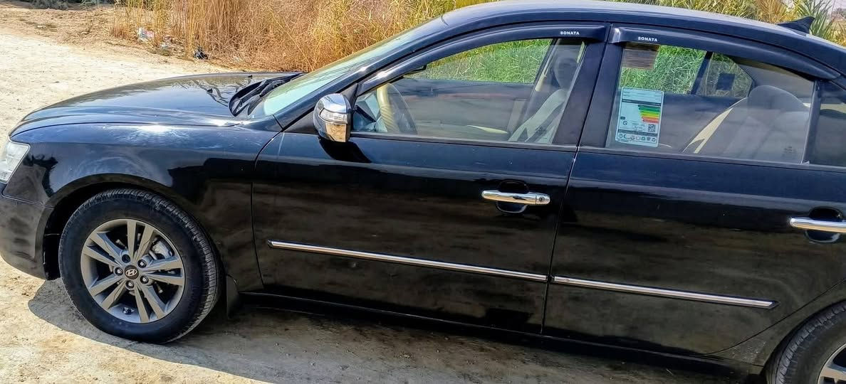 مكلف بالنشر........ 
سوناتا خليجي موديل 2009  بيها جاملغ امامي فقط بدون دواخل نهائيا رقم شمالي دولي بأسمي تريد تحويل أو تريد وكاله  سنويه لغاية 2029  هزة جديده
تحكم جهتين ويل كب كروم كشافات اماميه اشاير بالمري دواخل بيجي أرضية جلد شاشه كبير لمس كامرة خلفيه اللون اسود ملكي محرك 2400  السيارة احلى من الصور تخم تاير جديد حداديه جديدة كهربائيات كلها شغاله وجديدة تبريد ثلج السيارة جاهزة للاخير ما بيها نقص نهائيا السعر 118 وبيها مجال قليل موبايل  ***********   ***********  
اياد ابو بارق مكان السيارة بابل الشوملي
