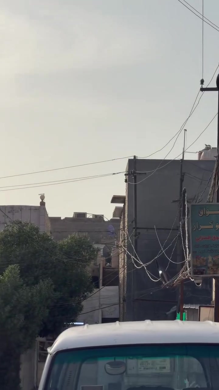 لبيع مشتمل 60 متر واقع حال في مجمع فدك ركن من جهة النفظ بصف الشارع بي استقبال وغرفه نوم ومصبخ معزول وخدمات مع غرفه فوك بس يردهلها سقف لاستسمار تياجر عاديبي اوراق من المختار تمليك على المجلس البلدي الاسفسار ***********
