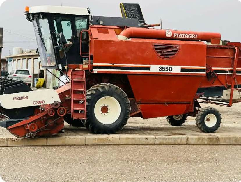 دەڕاسەی لاڤێندەر ئیتاڵی
مۆدێل ۱۹۹۷
گێر و مەکینە بە شەرت
۲٠۱٠ داخل بووە
یەک دەستە
تەبرید بیلاد ئیش دەکا 
تایەی پێشی نوێیە
تایەی دواوەشی بێ عەیبە
مەکینەی نەکرایتەوە
بوخار و سەرف بە شەرت
مەنەفێستە
قمەرە ڕەشی تەپڵە ڕەشە
تەپڵەی ۱٤ فوتە
هەموو گیانی بە شەرت
ژمارە مۆبایل
٠۷٥۱ ۲۲۳ ٤۳۹۳
٠۷۷۲ ۸٤۷ ۲٤٤٦ كويسينجاك, أربيل


**إذا كنت صاحب هذا الإعلان وتريد حذفه لأي سبب، رجاءا أرسل رسالة إلى الدعم الفني**