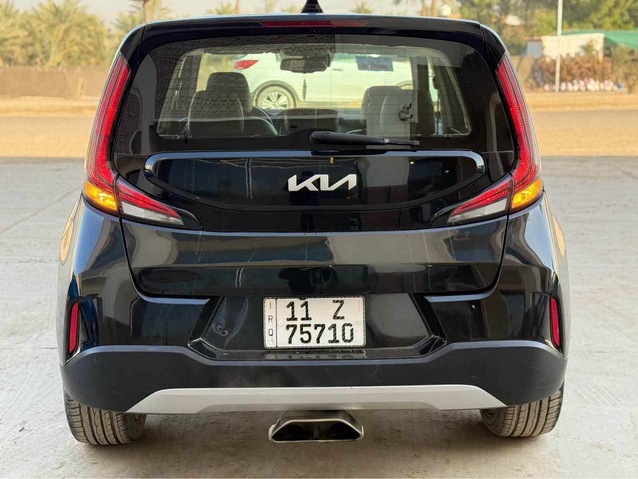 سلام عليكم
كيا صول جيتي لاين اعلى فئة يعني فول مواصفات  رقم بغداد  موديل 2023
- السيارة ماشية (43)حقيقي 
- السياره قطعتين تبديل جاملخ وبنيد  وقطعه صبغ
-فتحة + بصمه 
-رادار امامي + رادار خلفي
-ستيرن جلد حرف D 
-تدفئة كشنات 
-تدفئة استيرن 
-مكينه 2000 دوش المرغوب
-كشن السايق كهربائي 
-وختم Soul 
-لدات داخلية وبالسماعات 7 الوان 
-ويل oكب كروم 
-بك لايت لد
-اشاير بالمري 
-شحن لاسلكي 
سستم صوت  
-شاشه كبير
 -كامره  حساس 
-انظمة قيادة 
السعر: (137) وبيها مجال بسيط
مكان السيارة: بابل *********** حلة, بابل
