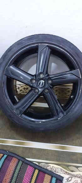 ويل كب  نسيان سنترا موديل ٢٤ تفصيخ جديد هو تاير ماله للبلادي 
سعر ٦٠٠الف 
رقمي ***********
