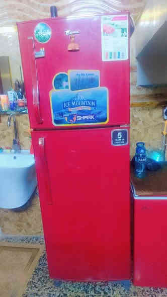 ثلاجه 18 قدم @ ومجمده 10 قدم فوك نضافه  ***********
