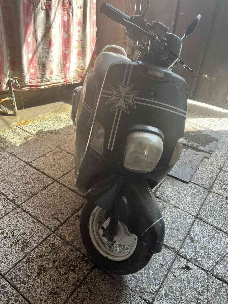 السلام عليكم دراجه بوليس لبيع حلوه ونضيفه
العنون بغداد الجديد 
السعر 425 وبيه مجال 
الرقم ***********
