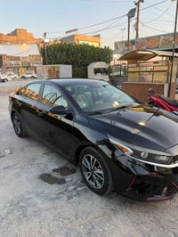 كيا فورتي 2023 وارد أمريكي حادث  دعاميه بدون داخل بارد بل الجاملغ   رق...