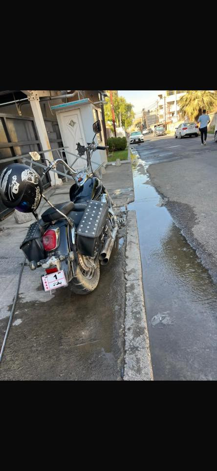 السلام عليكم دراجة شادو 400cc
كير مكينه كفاله 

كهربائيات مملعوب بيهن ابد بعدهن بتراب
 دراجة بدون اوراق اكفله سرقه عشائر  
نقصه جاملغ امامي وكيج سرعه مكسور مال ار بي ام
مكانهة كرادة بكراج 2000
*********** بي واتساب 
السعر 13 $
بدون مراوس تحياتي
